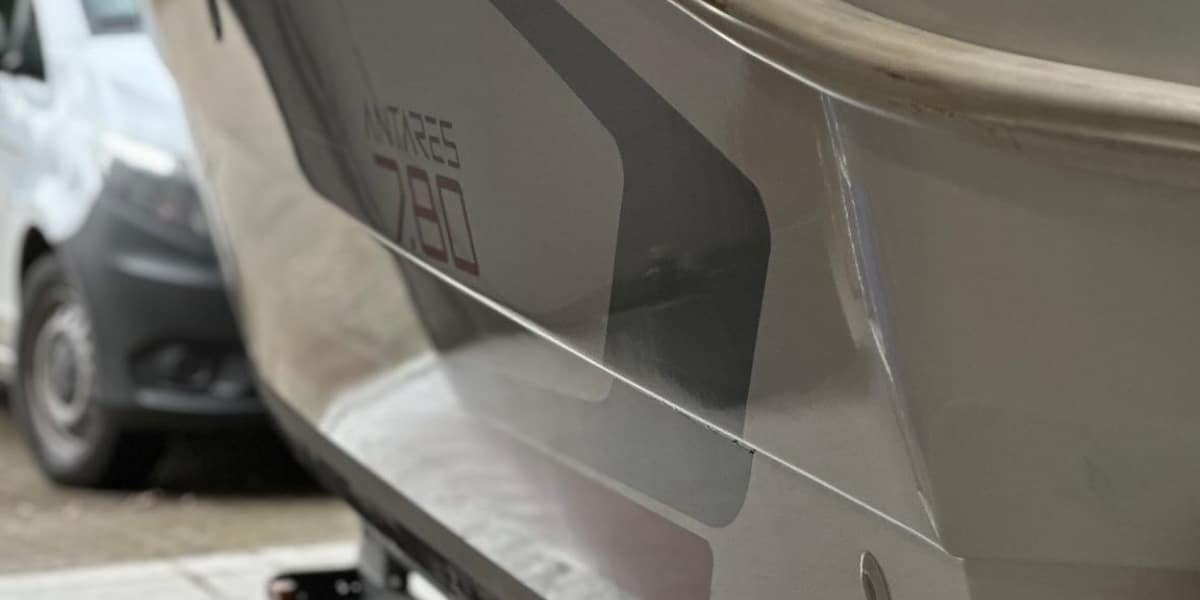 Sådan polerer du en glasfiber båd